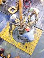 توليد نفت ايران بازهم كاهش يافت