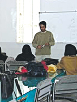 مطالبات معلمان خار از کشور