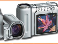 Nikon S4، زیبا و شیک