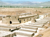 حاشیه‌نشینی، نتيجه تمركز گرايي دولت   
