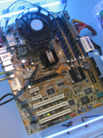 الماس خاورمیانه، کوزه گری که از کوزه شکسته آب می خورد!